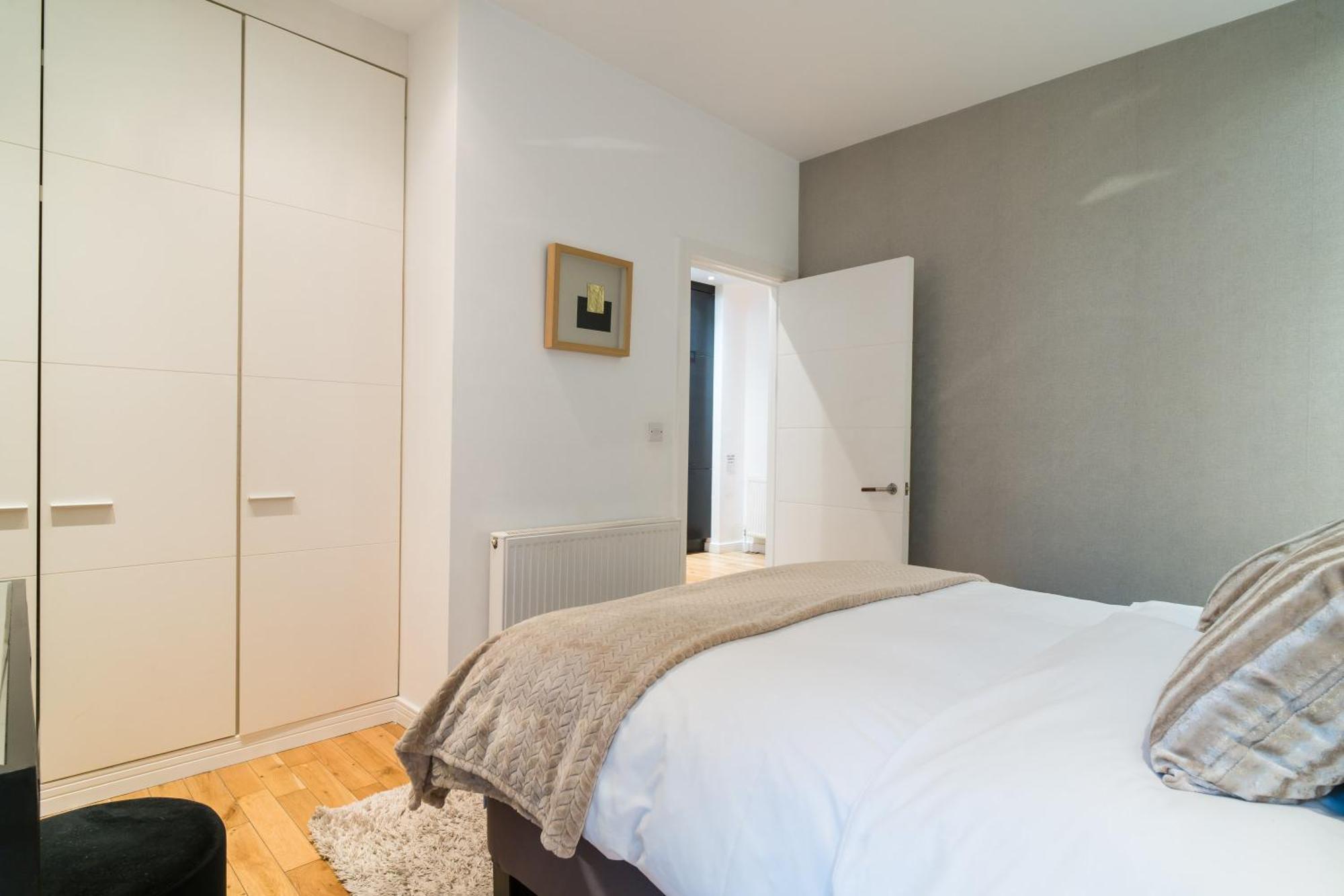 Oakfield Premier Apartments - Fast Wifi - 5 Mins City Centre Cardiff Zimmer foto