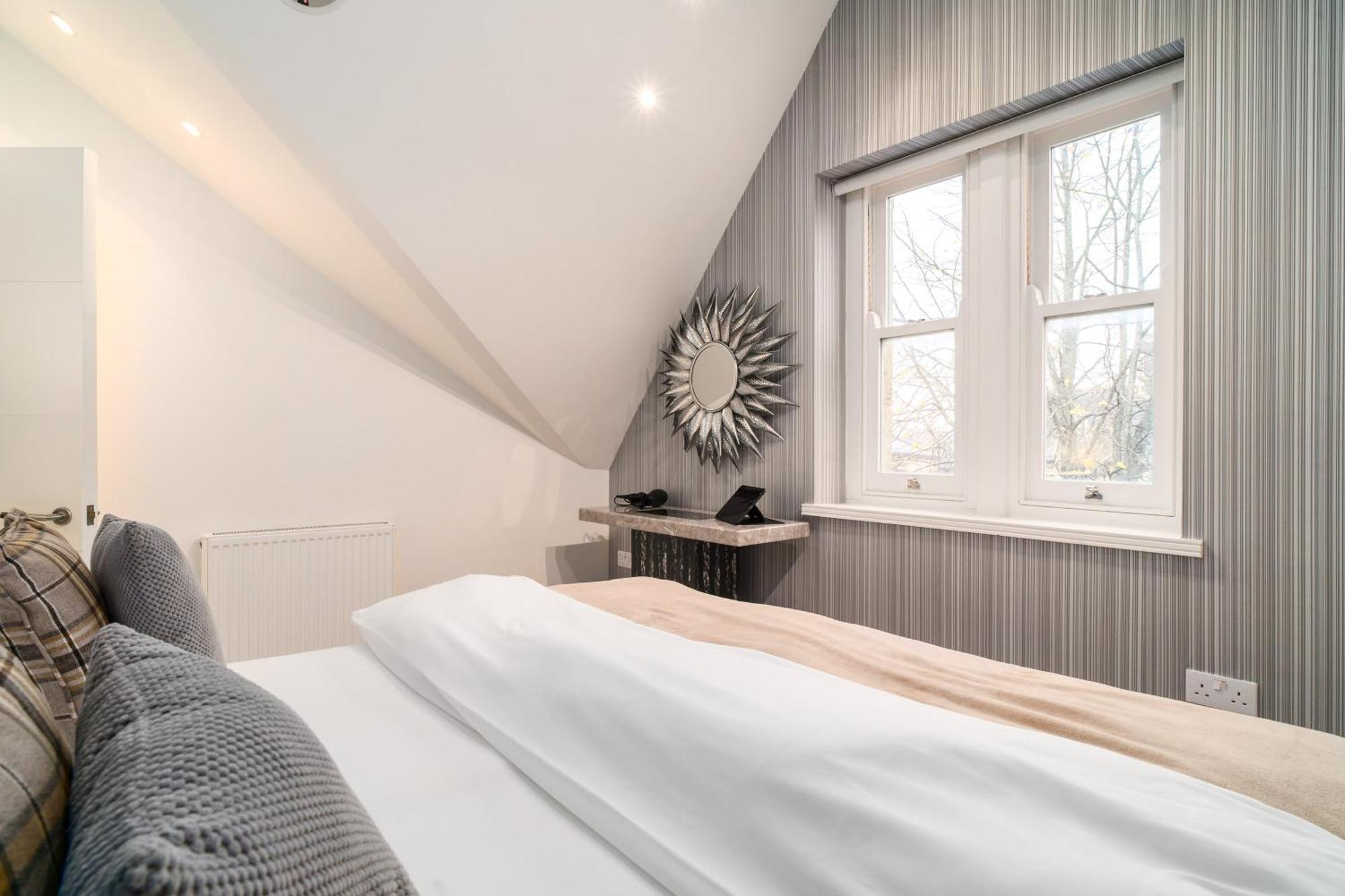 Oakfield Premier Apartments - Fast Wifi - 5 Mins City Centre Cardiff Zimmer foto